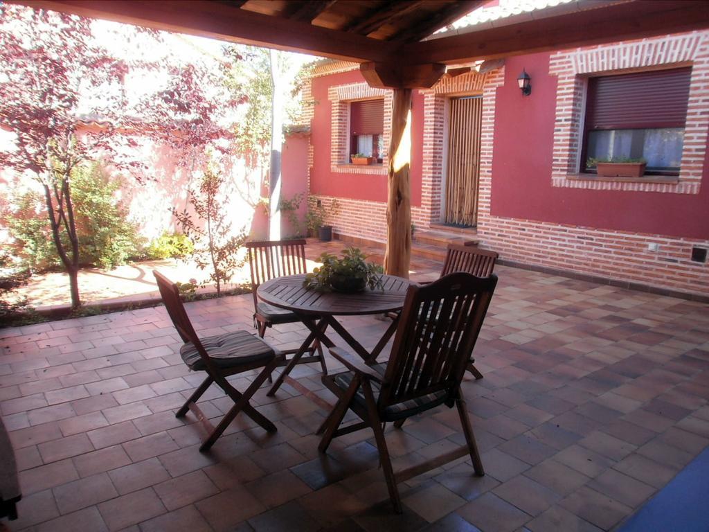 La Cochera De Don Paco Fresno de Cantespino ห้อง รูปภาพ
